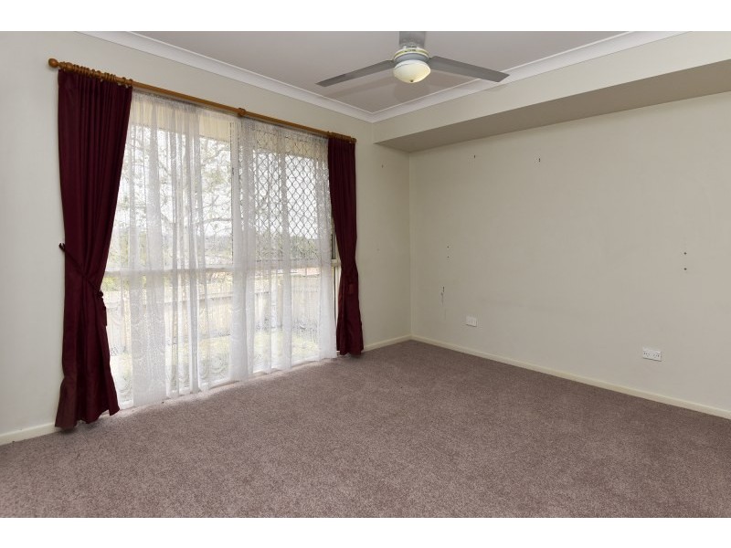 11 Tahan Crescent, Tanah Merah QLD 4128