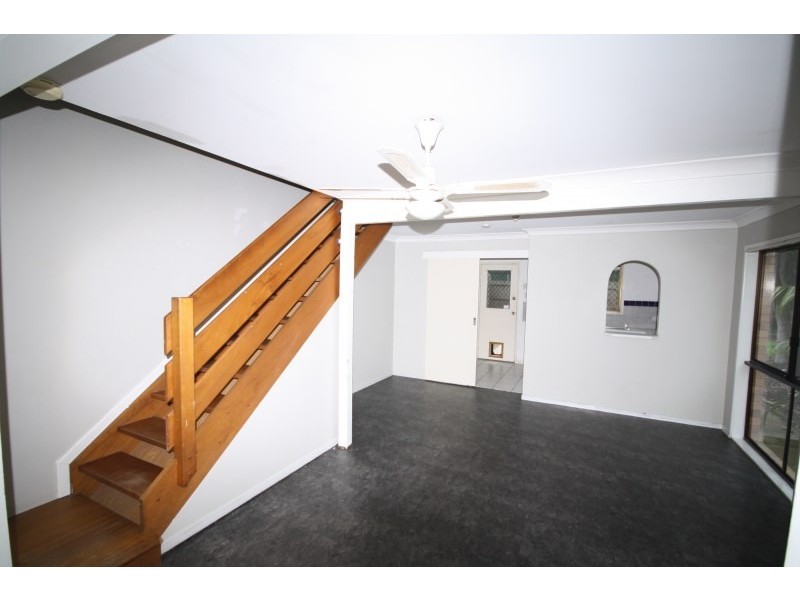 4/39 Garfield Road, Woodridge QLD 4114