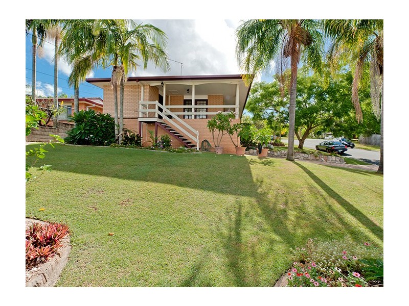 2 Elwyn Court, Springwood QLD 4127