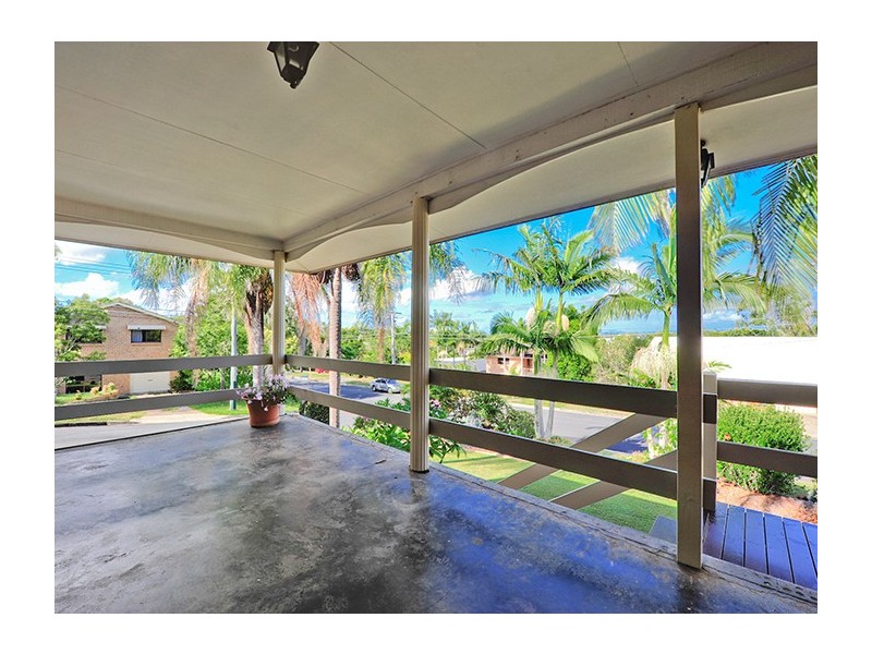 2 Elwyn Court, Springwood QLD 4127