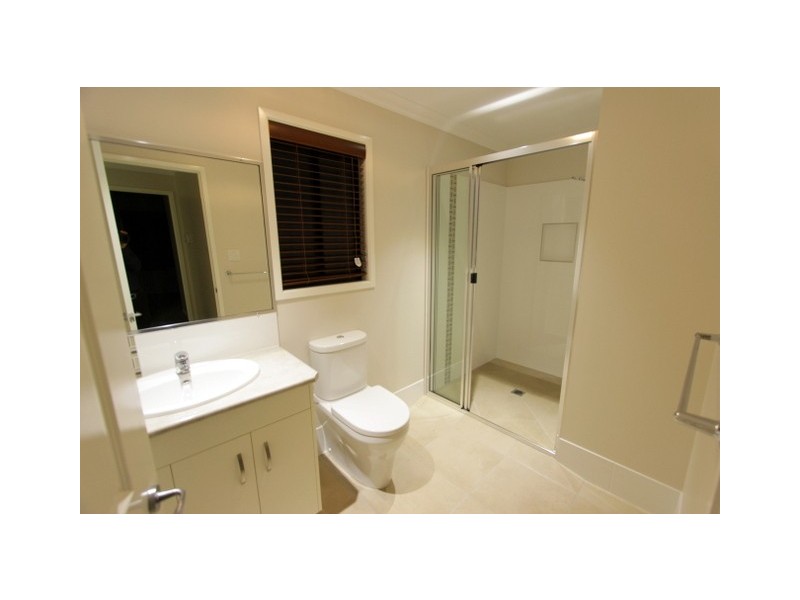5 Francis Road, Shailer Park QLD 4128