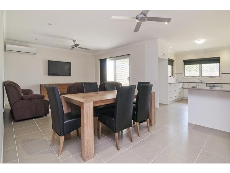 7 Francis Road, Shailer Park QLD 4128