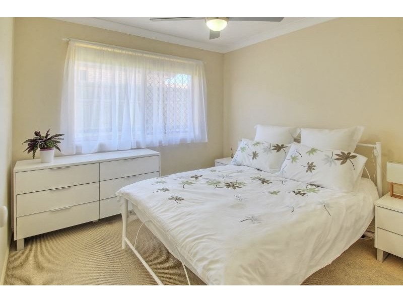 13 Rachel Drive, Crestmead QLD 4132