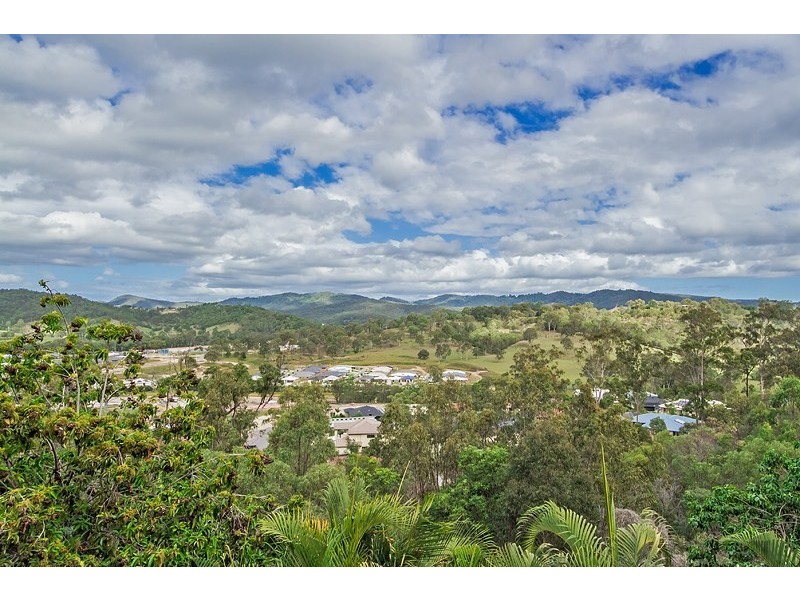 44 Sir Charles Holm Drive, Ormeau QLD 4208