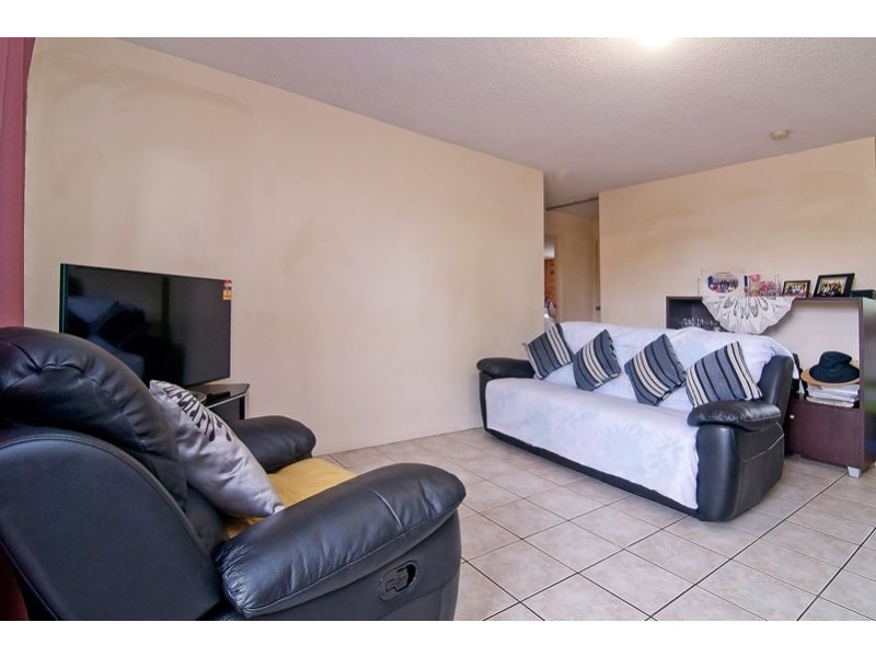 1/183 Jacaranda Avenue, Kingston QLD 4114