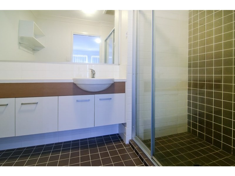 6/2-10 Cascade Drive, Underwood QLD 4119