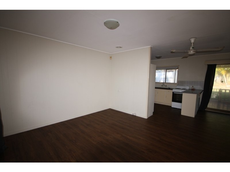 17 Nyanza Street, Woodridge QLD 4114