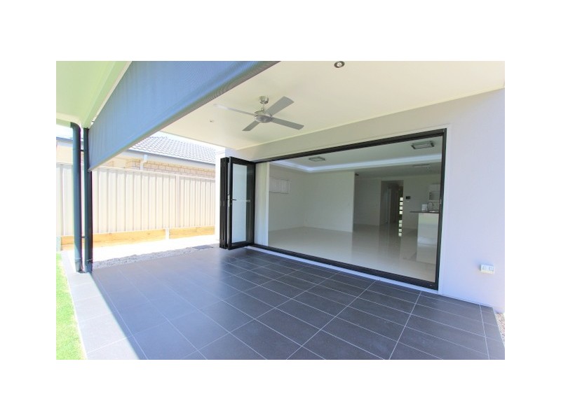 166 Nyleta Street, Coopers Plains QLD 4108