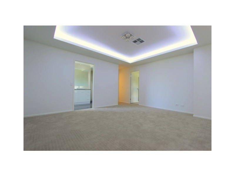 166 Nyleta Street, Coopers Plains QLD 4108