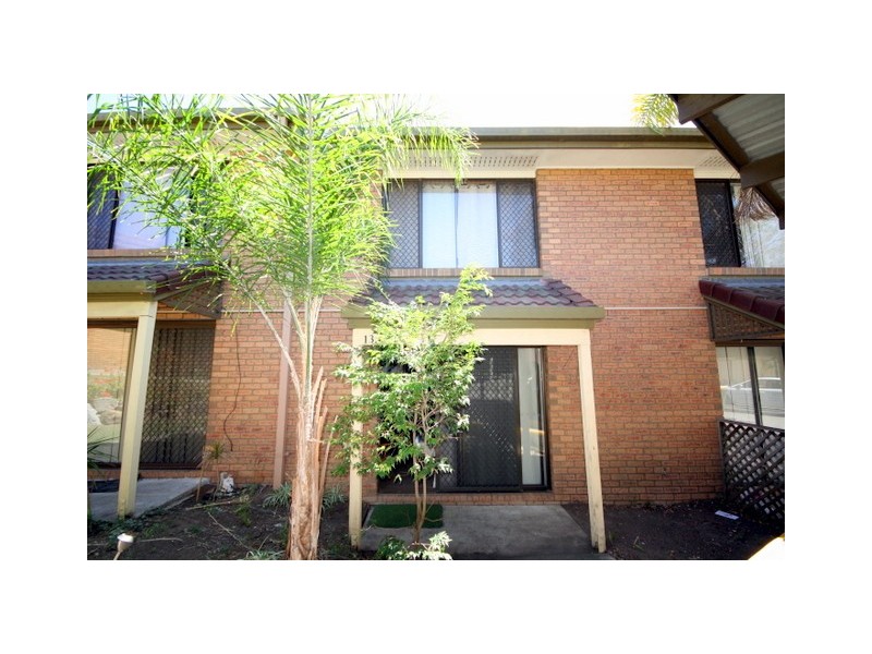 13/15 Elkhorn Street, Woodridge QLD 4114