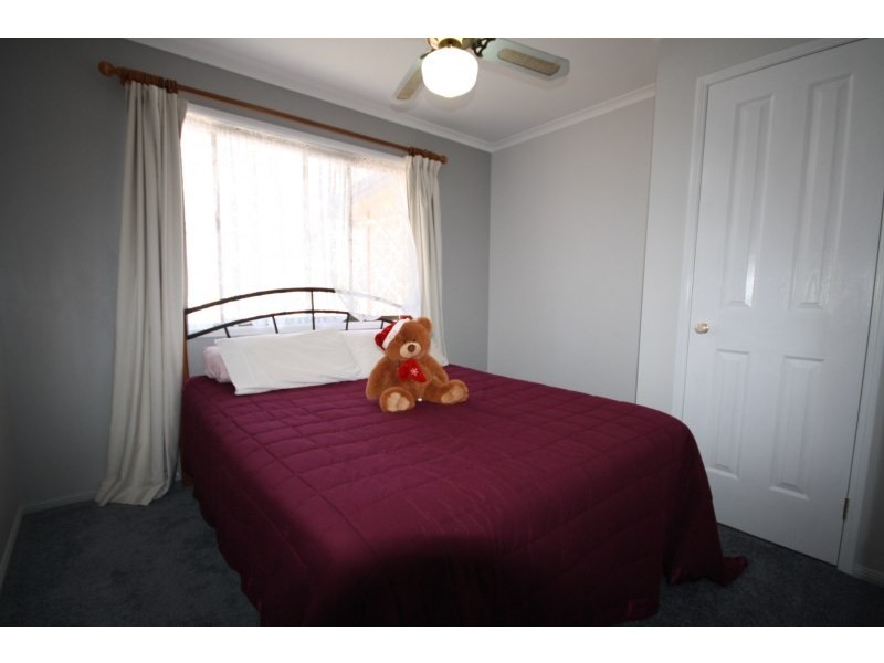 14 Moore Street, Loganlea QLD 4131