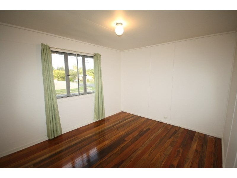 75 Ellen Street, Logan Central QLD 4114