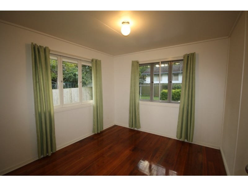 75 Ellen Street, Logan Central QLD 4114