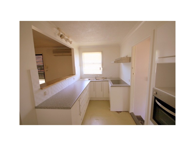 253 Kingston Road, Woodridge QLD 4114