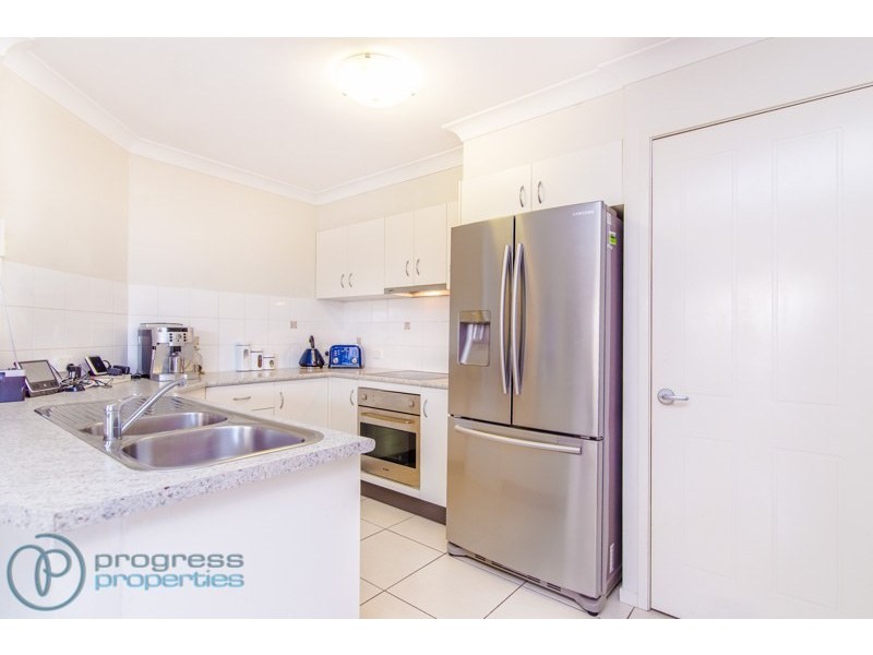 69 Woodlands Boulevard, Waterford QLD 4133