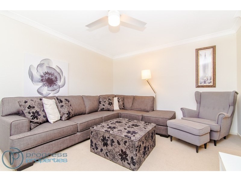 69 Woodlands Boulevard, Waterford QLD 4133