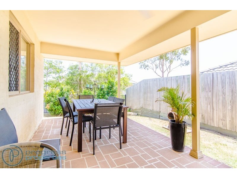 69 Woodlands Boulevard, Waterford QLD 4133