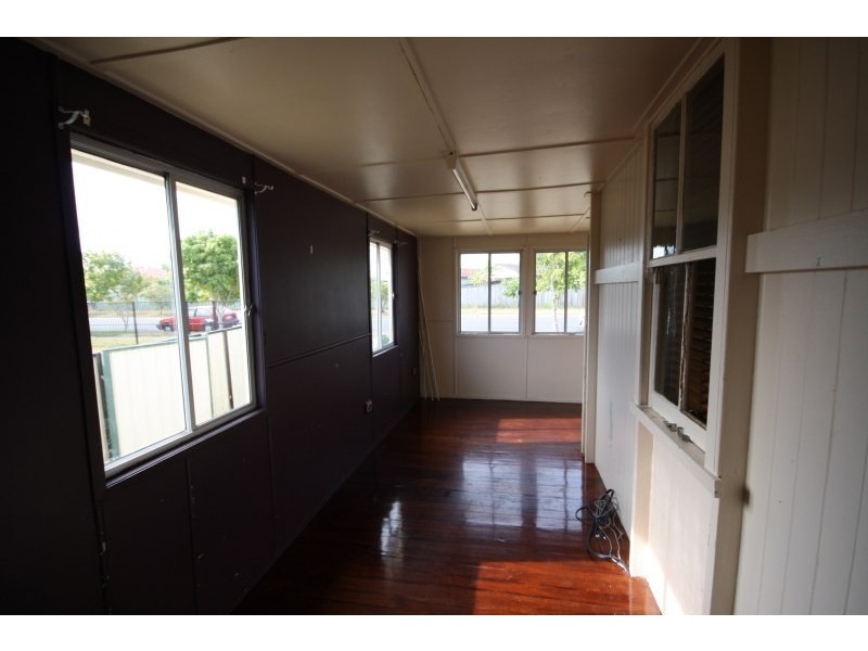 10 Muller Road, Woodridge QLD 4114