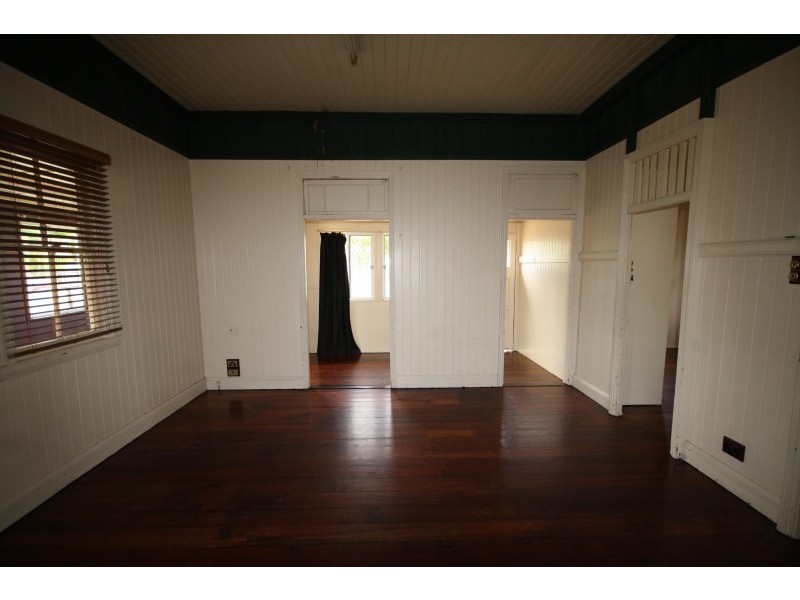 10 Muller Road, Woodridge QLD 4114