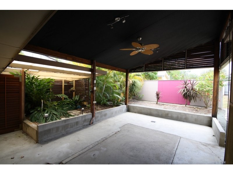 9 Carnival Street, Loganlea QLD 4131