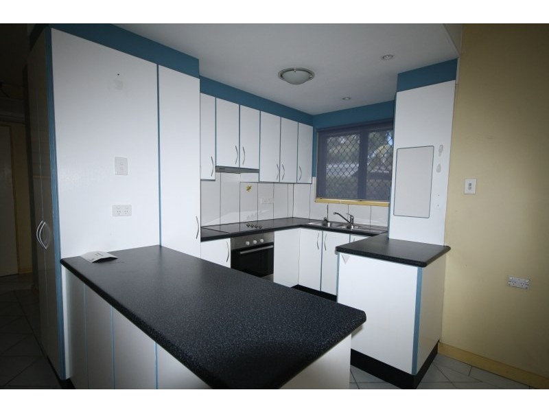 9 Carnival Street, Loganlea QLD 4131