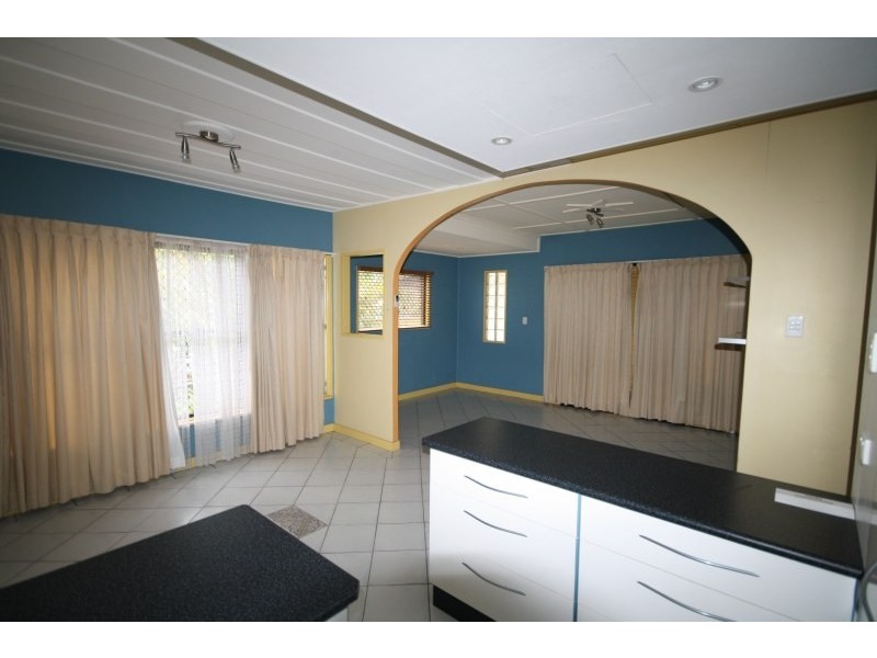 9 Carnival Street, Loganlea QLD 4131