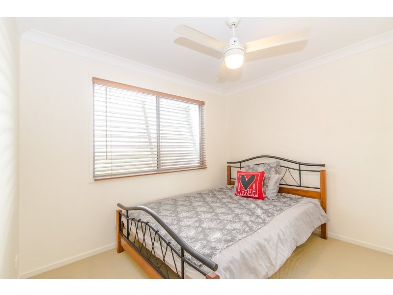 4/8 Eric Road, Holland Park QLD 4121