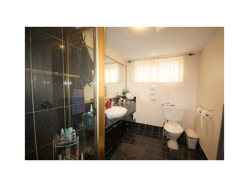 2 Tulipwood Place, Stretton QLD 4116