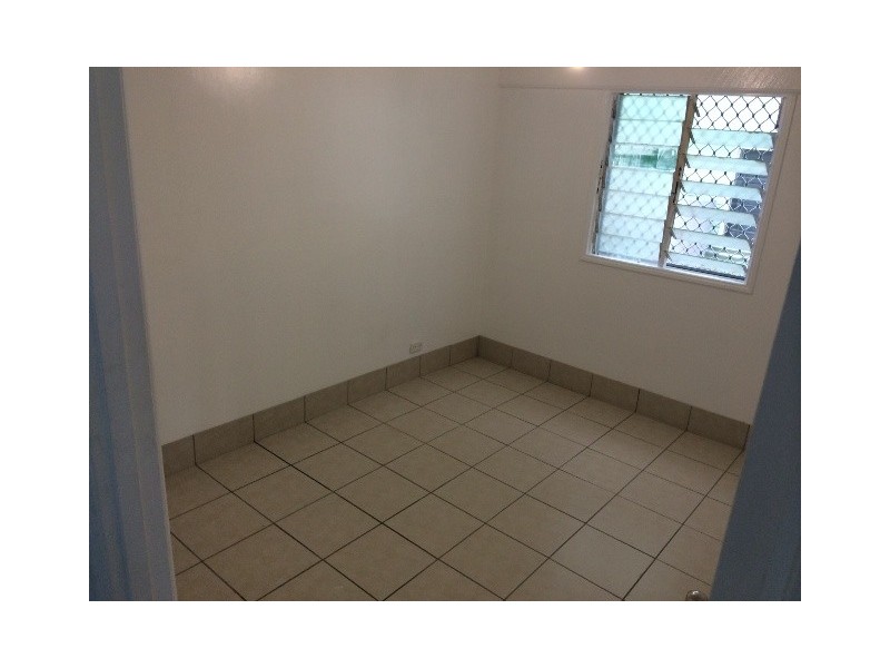 12 Heaton Street, Rocklea QLD 4106