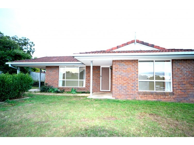 1 Troy Close, Edens Landing QLD 4207