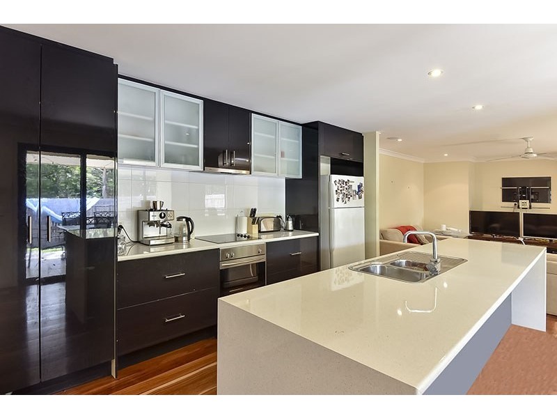 12a Bimbadeen Drive, Loganholme QLD 4129