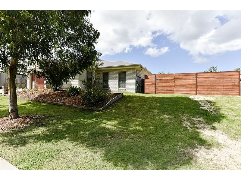 18 Kondalilla Terrace, Waterford QLD 4133