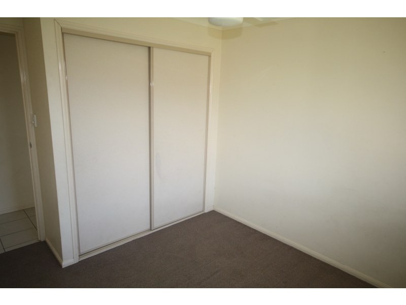 52 Rachel Drive, Crestmead QLD 4132