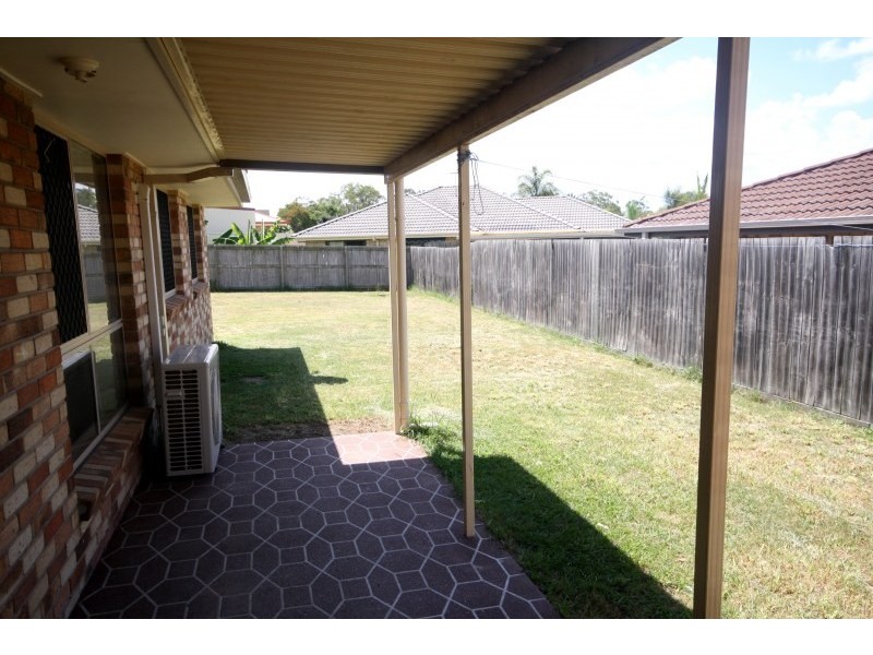 52 Rachel Drive, Crestmead QLD 4132