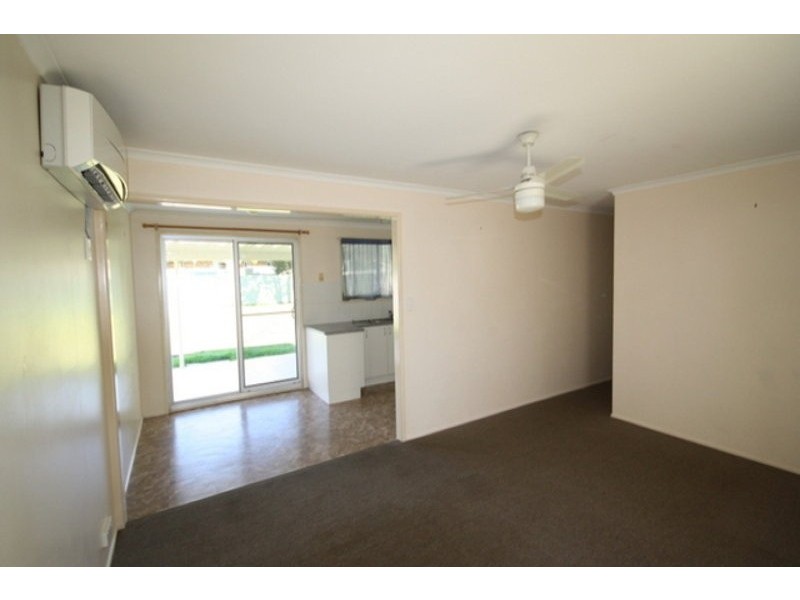 10 Yolla Street, Eagleby QLD 4207