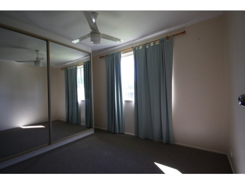 10 Yolla Street, Eagleby QLD 4207