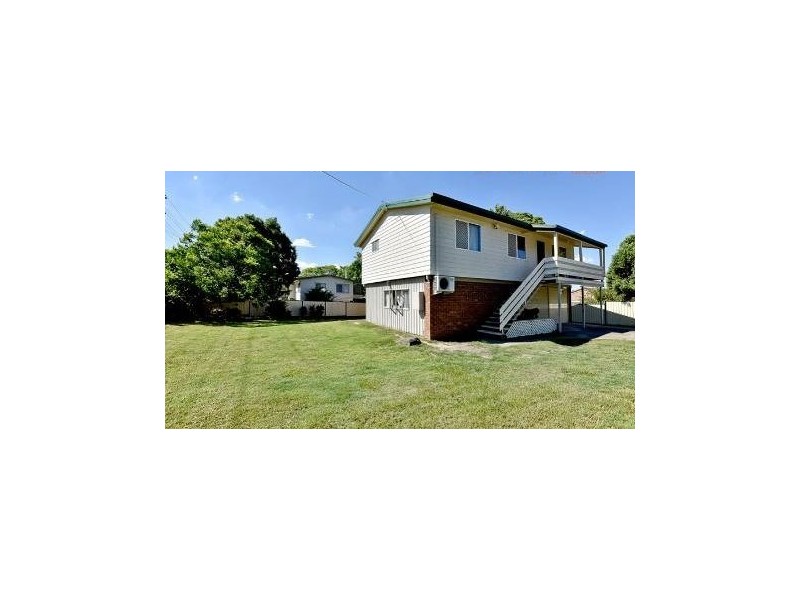 2 Blaxland Street, Boronia Heights QLD 4124
