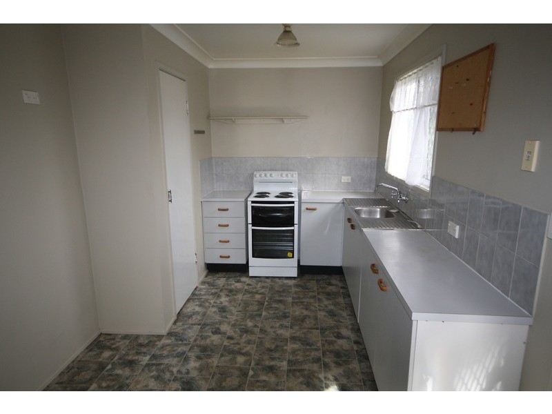 2 Blaxland Street, Boronia Heights QLD 4124
