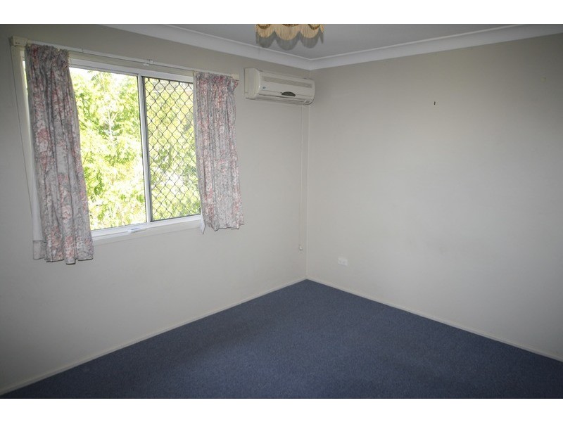 2 Blaxland Street, Boronia Heights QLD 4124