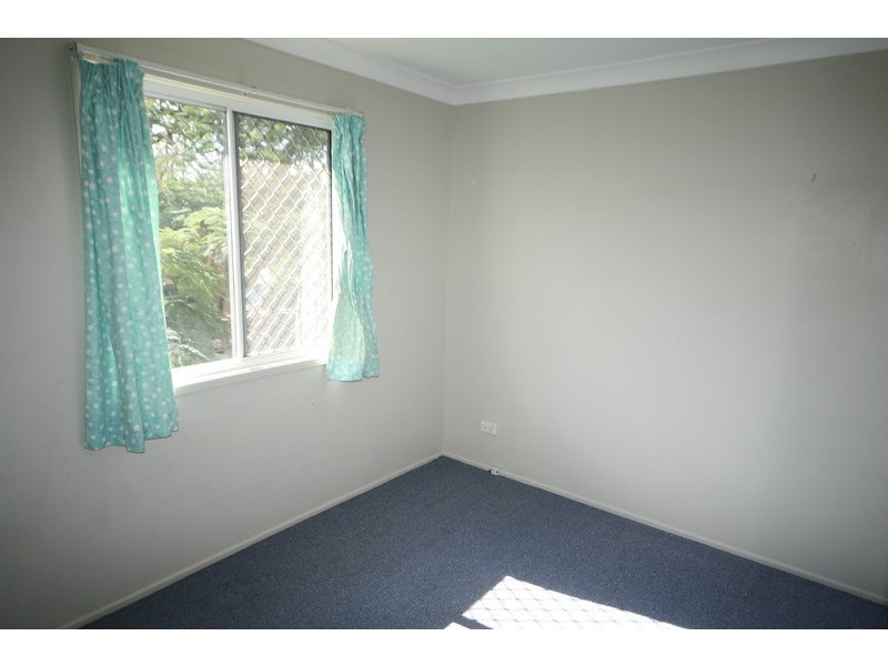 2 Blaxland Street, Boronia Heights QLD 4124