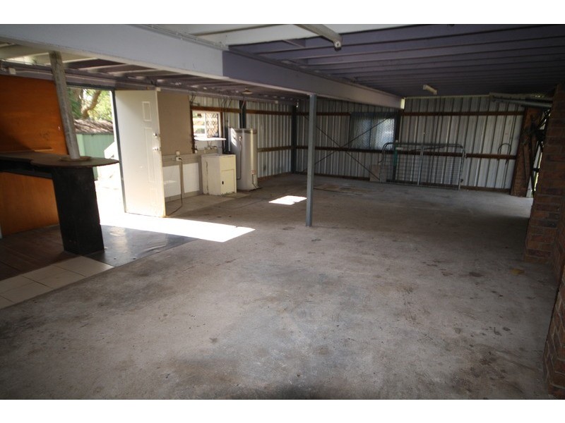 2 Blaxland Street, Boronia Heights QLD 4124