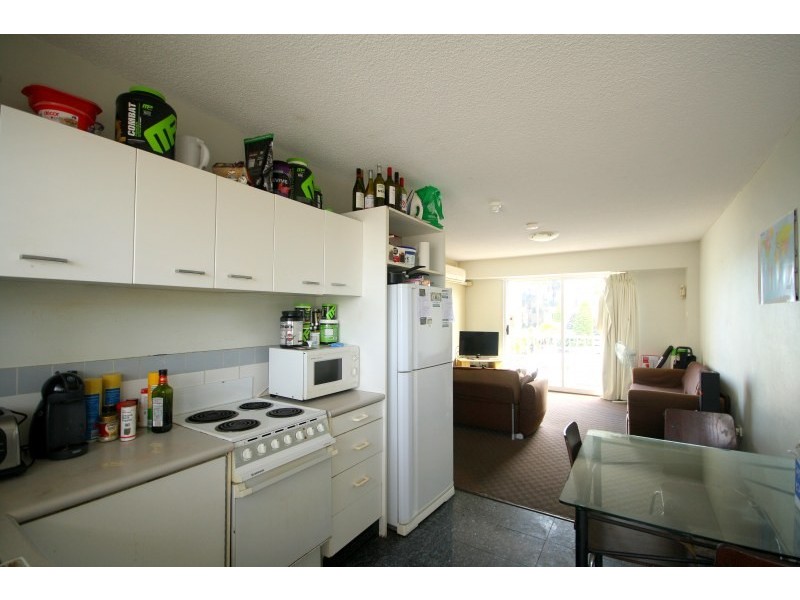46/69 Ferny Avenue, Surfers Paradise QLD 4217
