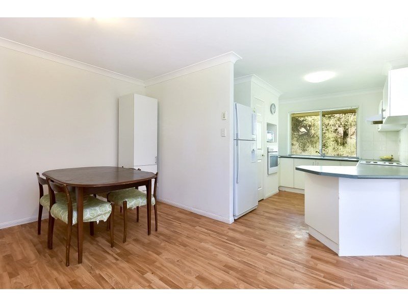 21 Chatfield Street, Edens Landing QLD 4207