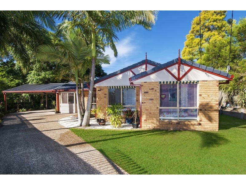18 Eli Court, Hillcrest QLD 4118