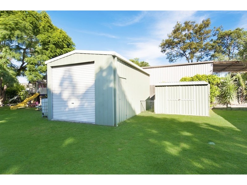 18 Eli Court, Hillcrest QLD 4118