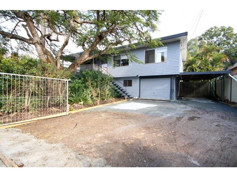 25 Winifred Street, Kingston QLD 4114