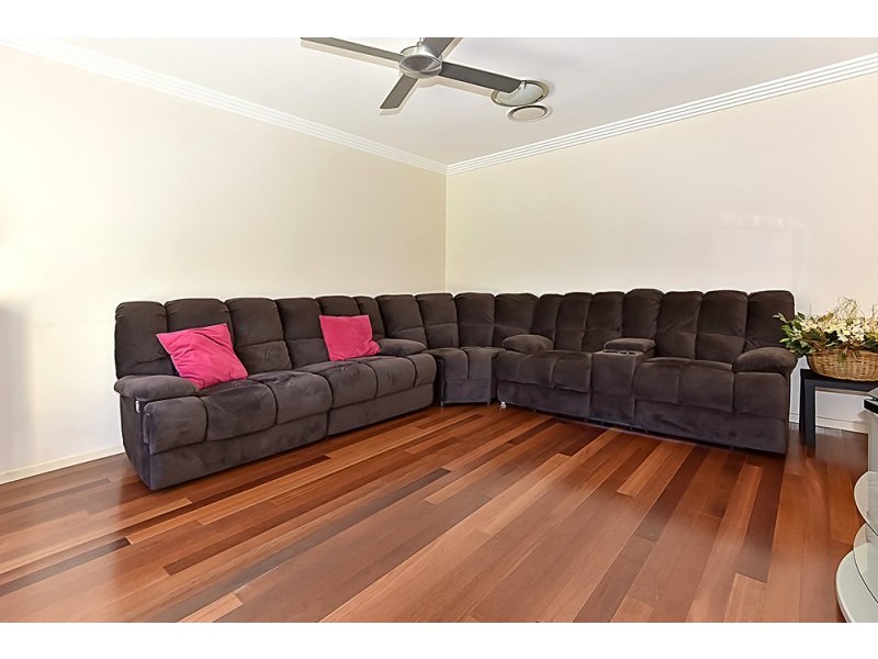 7 Katandra Crescent, Bellbird Park QLD 4300