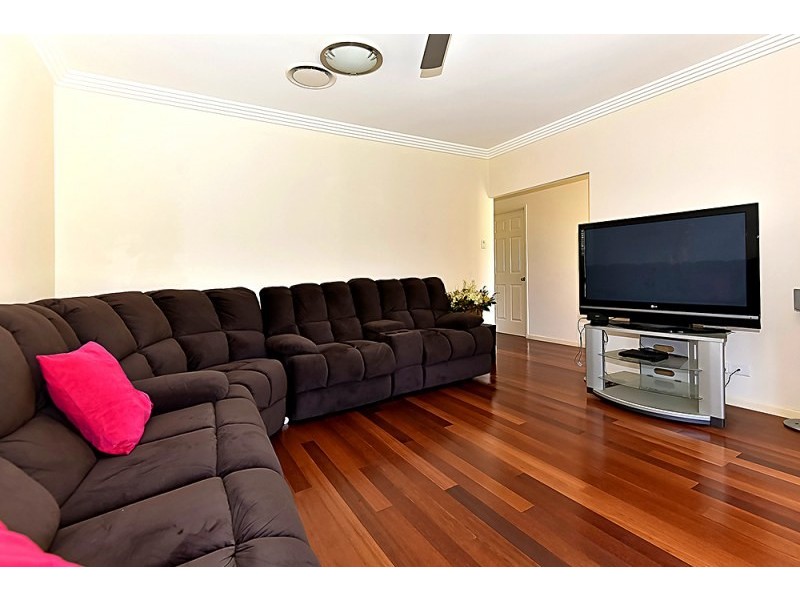 7 Katandra Crescent, Bellbird Park QLD 4300