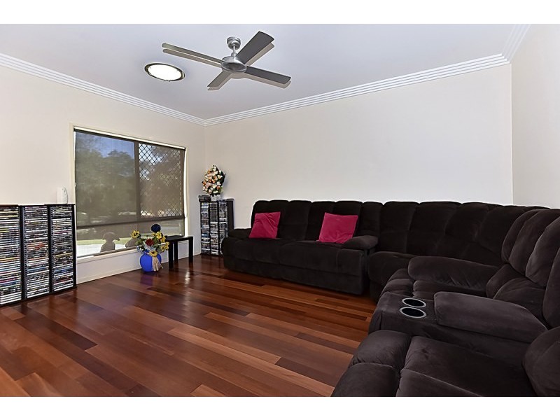 7 Katandra Crescent, Bellbird Park QLD 4300
