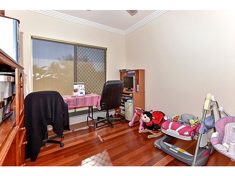 7 Katandra Crescent, Bellbird Park QLD 4300